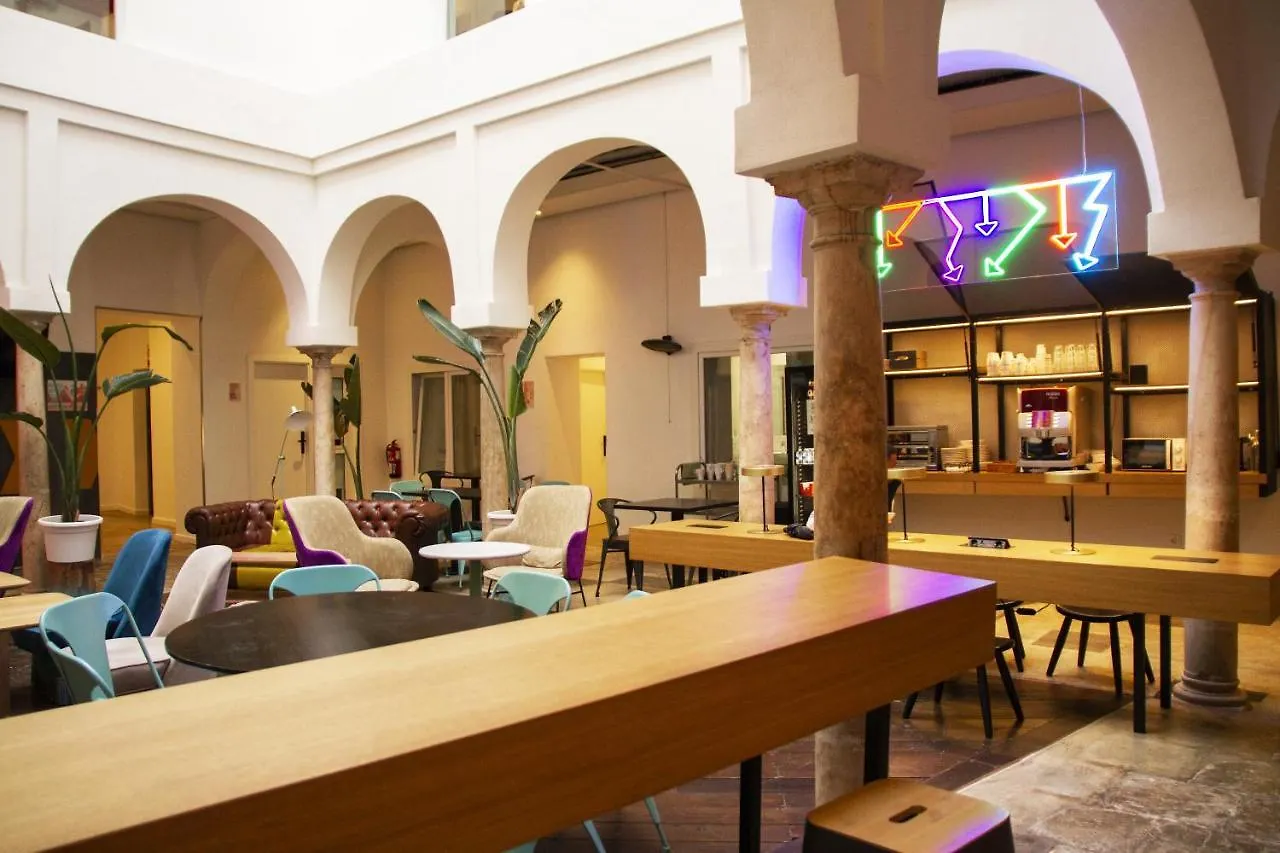 Room00 Salvador Hostel Σεβίλλη Ισπανία
