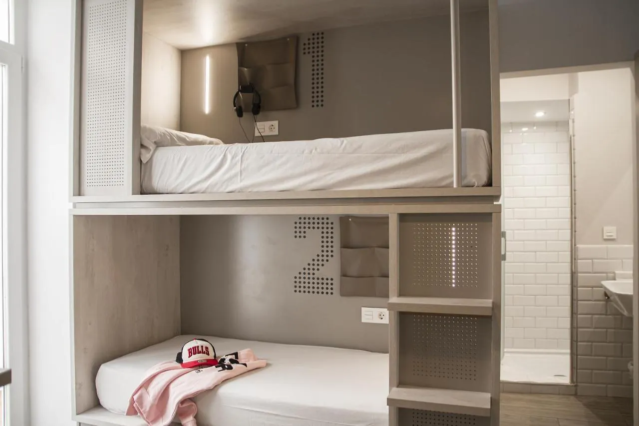 Room00 Salvador Hostel Σεβίλλη